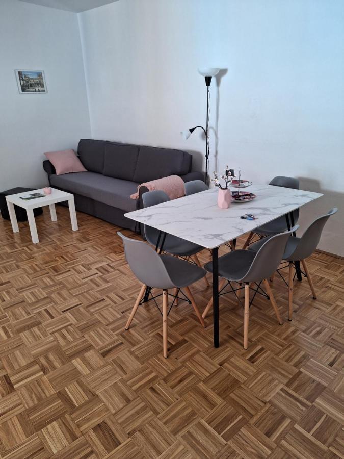Apartment Kp With Parking Koper Exterior foto